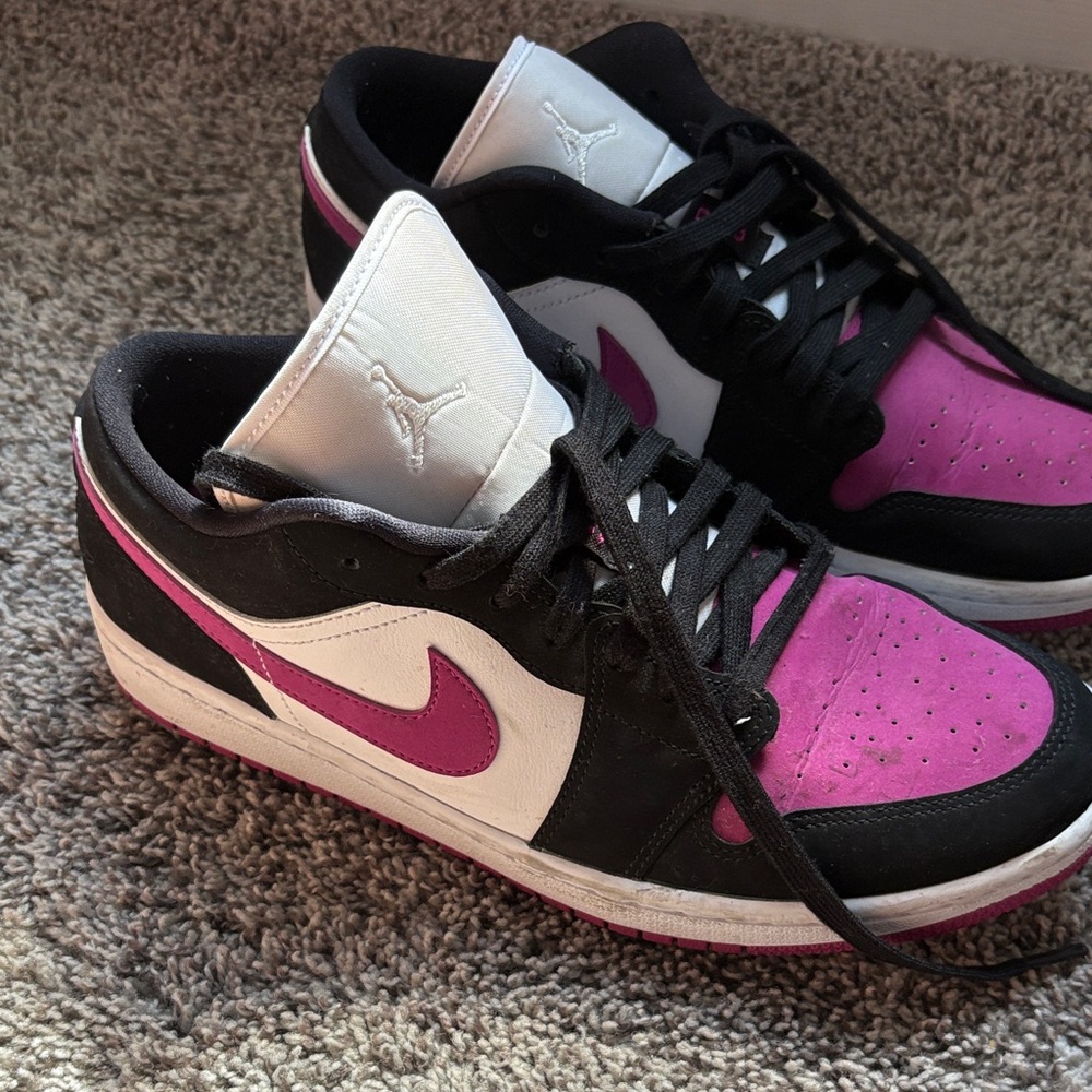 Nike Air Jordan Low in Black, White, and Pink